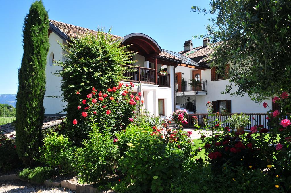 Weingut Weidlhof - Suite & Breakfast - Vacation For Wine Lovers กัลดาโร ภายนอก รูปภาพ
